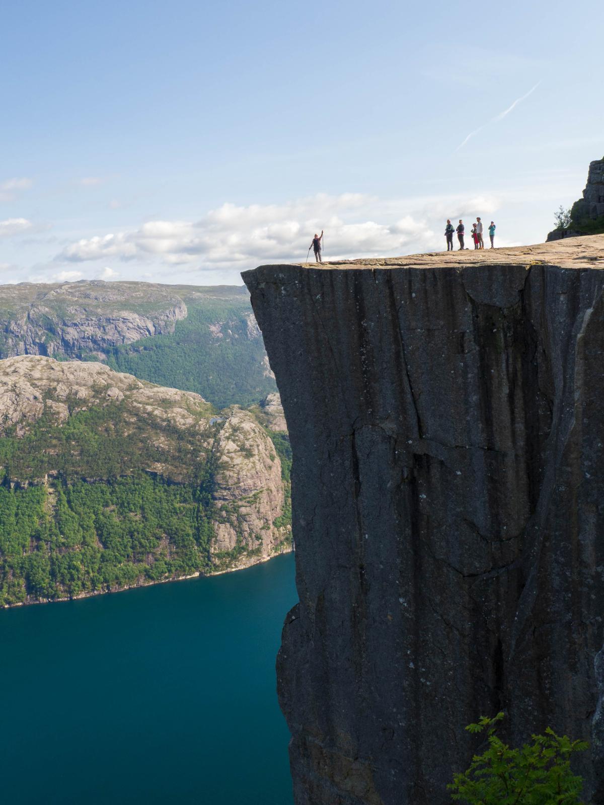 E op Preikestolen